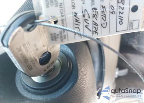 2009 Ford Escape Xlt из США, поврежденный, VIN 1FMCU93779KB22110